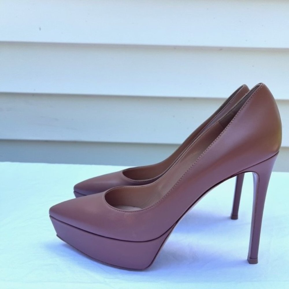 Gianvito Rossi Dasha 85MM Leather Pointed Platform (Praline) Size 38.5